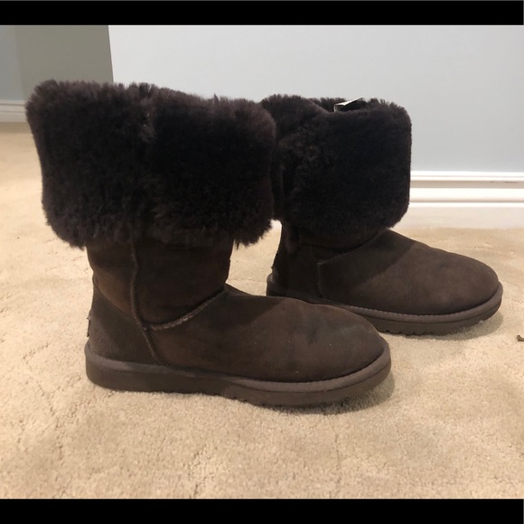 Ugg 3 Button Bailey Button Tall Boots - Picture 3 of 5